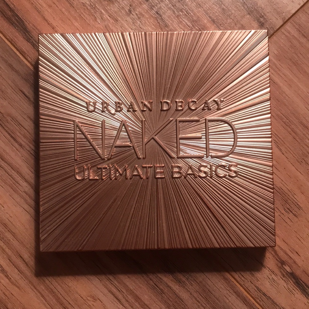 Urban Decay Naked Ultimate Basics!!